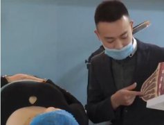 男性催乳师月入两万引热议 支持？反对？